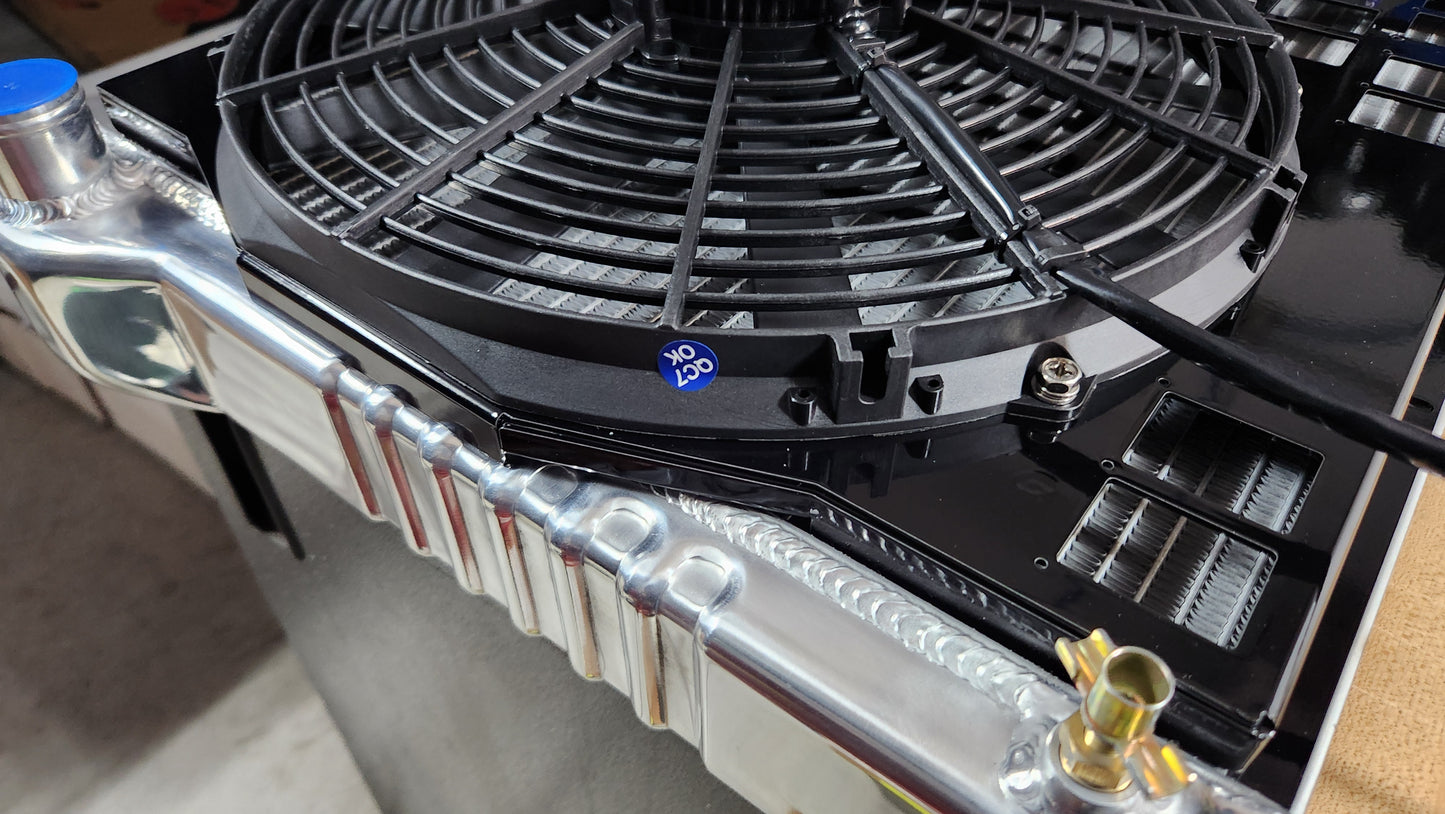 Close up weld seam view of Dual 14 inch Proform Brushless fans mounted on Cold Case radiators CHC545